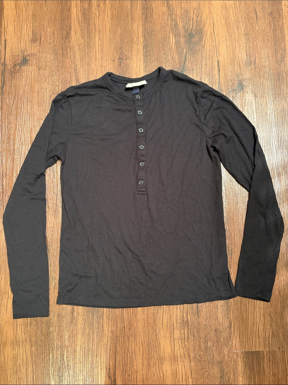 Univeral Womens Henley Top Black Long Sleeve  buttons women’s sz L